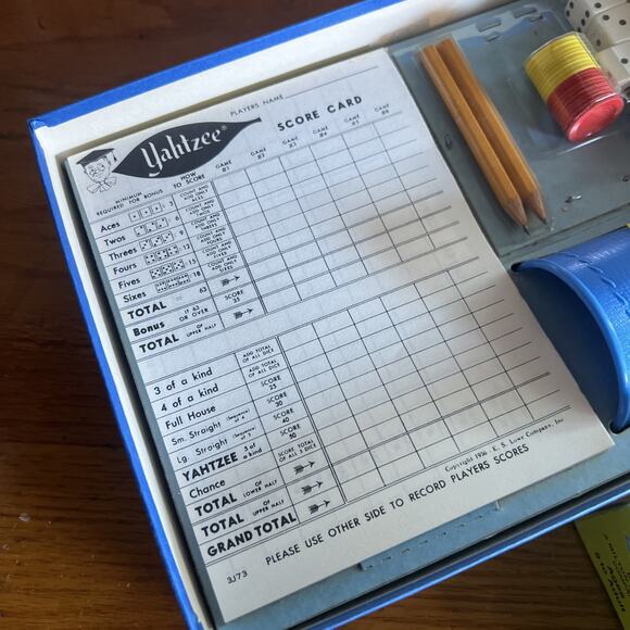 Vintage Classic Yahtzee Board Dice Game 1956 NEW - Picture 6 of 7